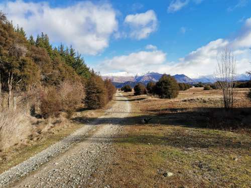 Trail between Albert Town and Hawea